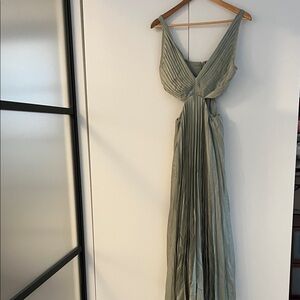 Aritzia satin cutout sage green Pleated Dress, L